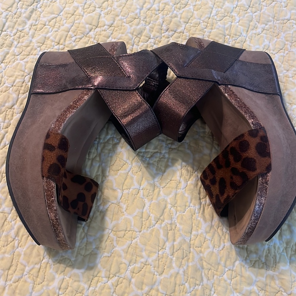 Wedges - Picture 3 of 3